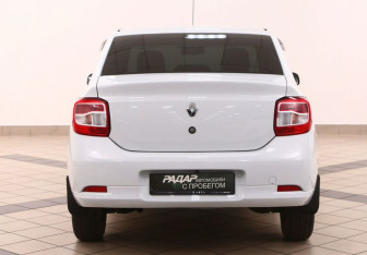 Подержанный автомобиль Renault Logan Sedan 2019 года (3 фото)