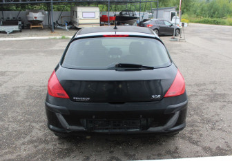 Подержанный автомобиль Peugeot 308 Wagon 2008 года (6 фото)