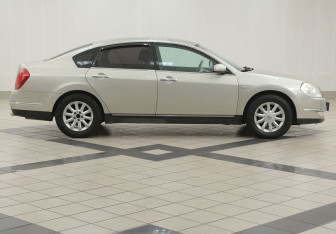 Подержанный автомобиль Nissan Teana 2006 года (5 фото)