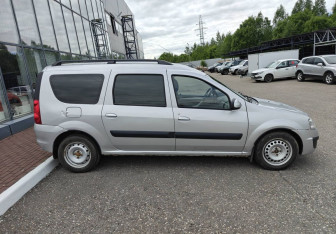 Подержанный автомобиль LADA (ВАЗ) Largus Wagon 2014 года (8 фото)