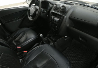 Подержанный автомобиль LADA (ВАЗ) Granta Sedan 2012 года (9 фото)