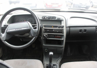 Подержанный автомобиль LADA (ВАЗ) 2115 2007 года (14 фото)