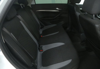 Подержанный автомобиль LADA (ВАЗ) Vesta Sedan 2024 года (11 фото)