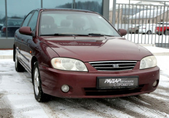 Подержанный автомобиль Kia Spectra Sedan 2006 года (1 фото)