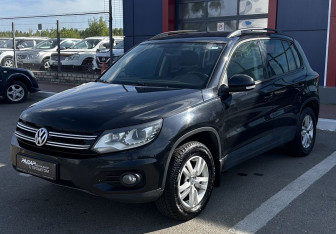 Подержанный автомобиль Volkswagen Tiguan 2015 года (7 фото)