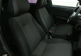 Подержанный автомобиль LADA (ВАЗ) 2112 2006 года (10 фото)