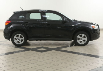 Подержанный автомобиль Mitsubishi ASX 2014 года (5 фото)