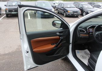 Подержанный автомобиль LADA (ВАЗ) Vesta Wagon 2024 года (9 фото)