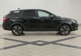 Подержанный автомобиль LADA (ВАЗ) Vesta Wagon 2022 года (5 фото)