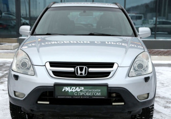 Подержанный автомобиль Honda CR-V 2004 года (2 фото)