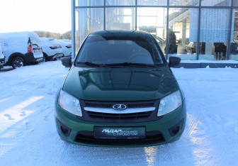 Подержанный автомобиль LADA (ВАЗ) Granta Sedan 2016 года (2 фото)