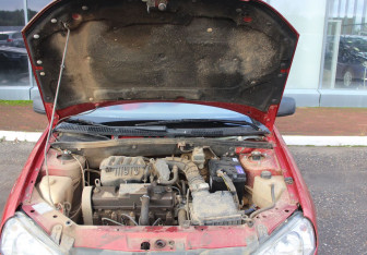 Подержанный автомобиль LADA (ВАЗ) Kalina Wagon 2011 года (15 фото)