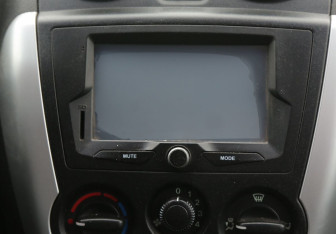 Подержанный автомобиль LADA (ВАЗ) Granta Liftback 2014 года (13 фото)