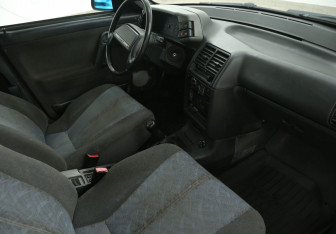 Подержанный автомобиль LADA (ВАЗ) 2110 2004 года (9 фото)