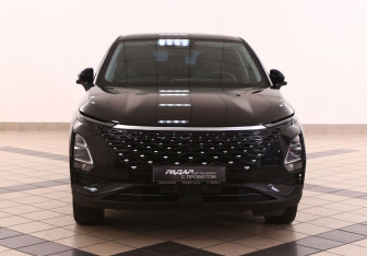 Подержанный автомобиль Omoda C5 2023 года (3 фото)