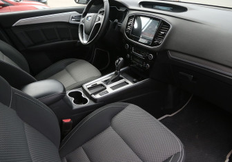 Подержанный автомобиль Geely Emgrand X7 2019 года (9 фото)