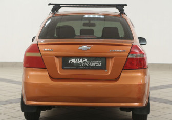 Подержанный автомобиль Chevrolet Aveo Sedan 2007 года (3 фото)
