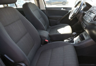 Подержанный автомобиль Volkswagen Tiguan 2014 года (10 фото)