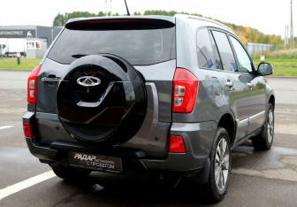 Подержанный автомобиль Chery Tiggo 3 2017 года (6 фото)