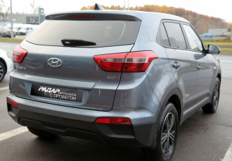 Подержанный автомобиль Hyundai Creta 2019 года (6 фото)