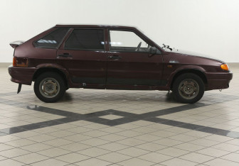Подержанный автомобиль LADA (ВАЗ) 2114 2011 года (5 фото)