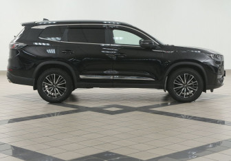 Подержанный автомобиль Chery Tiggo 8 Pro Max 2023 года (5 фото)