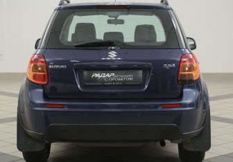 Подержанный автомобиль Suzuki SX4 Hatchback 2007 года (3 фото)