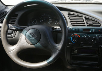 Подержанный автомобиль ЗАЗ Chance Sedan 2010 года (14 фото)