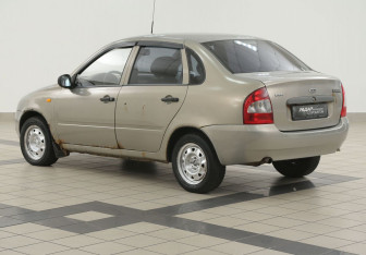 Подержанный автомобиль LADA (ВАЗ) Kalina Sedan 2006 года (2 фото)