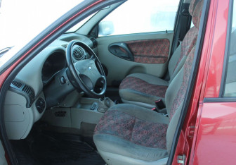 Подержанный автомобиль LADA (ВАЗ) Kalina Wagon 2009 года (10 фото)