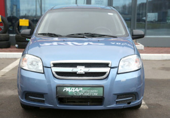 Подержанный автомобиль Chevrolet Aveo Sedan 2006 года (2 фото)