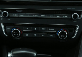 Подержанный автомобиль Kia Optima Sedan 2019 года (24 фото)