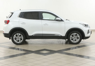 Подержанный автомобиль Chery Tiggo 4 Pro 2023 года (5 фото)