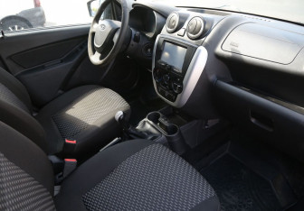 Подержанный автомобиль LADA (ВАЗ) Granta Sedan 2018 года (9 фото)
