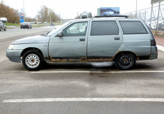 Подержанный автомобиль LADA (ВАЗ) 2111 2005 года (8 фото)