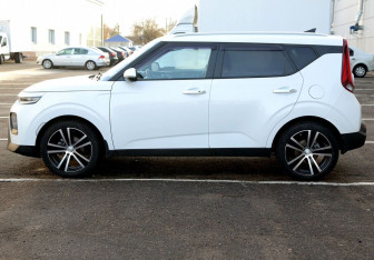Подержанный автомобиль Kia Soul 2019 года (8 фото)