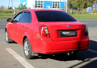 Подержанный автомобиль Chevrolet Lacetti Sedan 2007 года (4 фото)