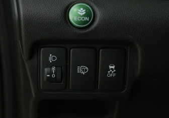 Подержанный автомобиль Honda CR-V 2013 года (16 фото)