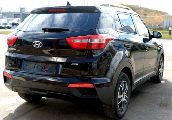 Подержанный автомобиль Hyundai Creta 2016 года (6 фото)