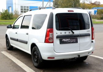 Подержанный автомобиль LADA (ВАЗ) Largus Wagon 2020 года (4 фото)