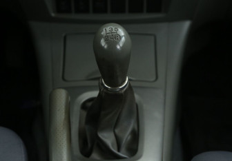 Подержанный автомобиль Chery Tiggo (T11) 2012 года (15 фото)