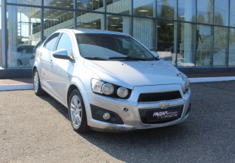 Подержанный автомобиль Chevrolet Aveo Sedan 2012 года (1 фото)