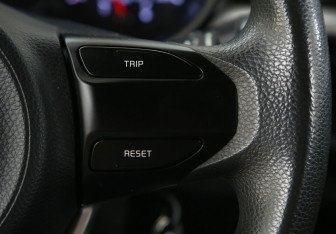 Подержанный автомобиль Kia Picanto 2018 года (28 фото)