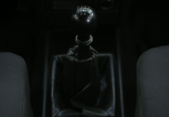 Подержанный автомобиль Chevrolet Aveo Sedan 2007 года (15 фото)