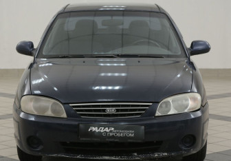 Подержанный автомобиль Kia Spectra Sedan 2007 года (3 фото)