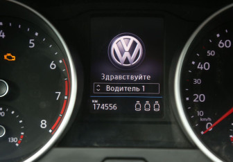 Подержанный автомобиль Volkswagen Tiguan 2018 года (18 фото)