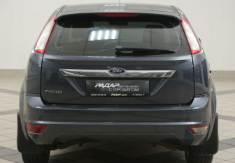 Подержанный автомобиль Ford Focus Hatchback 2008 года (3 фото)