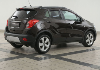 Подержанный автомобиль Opel Mokka 2012 года (4 фото)
