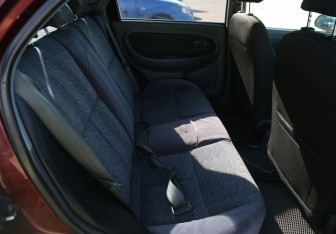 Подержанный автомобиль Kia Spectra Sedan 2007 года (11 фото)