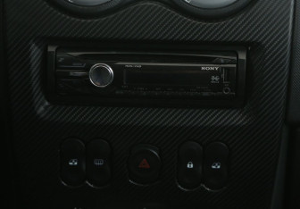 Подержанный автомобиль Renault Logan Sedan 2012 года (13 фото)